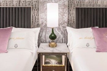 (1)Room Type Assigned on Arrival , 2 Queen Beds
