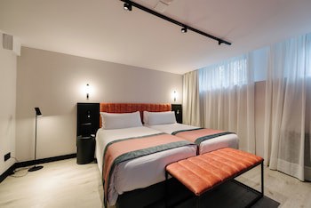 Catalonia Vondel Amsterdam