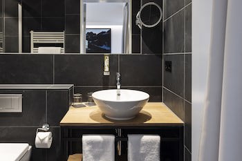 Leoneck Swiss Hotel