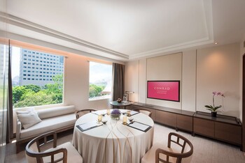 Conrad Centennial Singapore