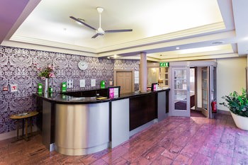 Gardens Hotel