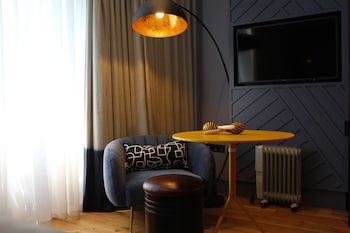 Gardens Hotel