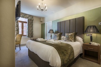 The Royal Oak Hotel, Welshpool, Mid Wales