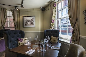 The Royal Oak Hotel, Welshpool, Mid Wales
