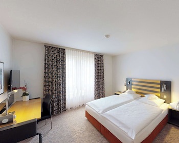 Lindner Hotel Frankfurt Hochst, part of JdV by Hyatt galeri fotoğrafı