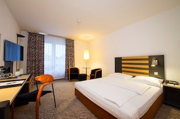 Lindner Hotel Frankfurt Hochst, part of JdV by Hyatt galeri fotoğrafı