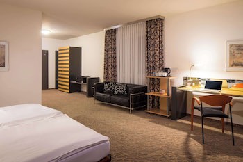 Lindner Hotel Frankfurt Hochst, part of JdV by Hyatt galeri fotoğrafı