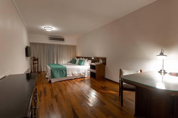 Feir's Park Hotel
