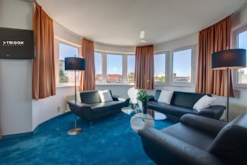 Skycity Hotel Atrigon
