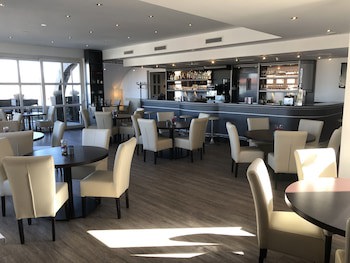 Skycity Hotel Atrigon