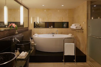 Banyan Tree Bangkok