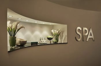 Four Seasons Hotel Bogota