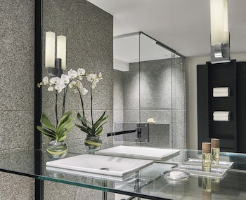 Four Seasons Hotel Bogota