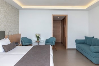 Royal Apollonia by Louis Hotels galeri fotoğrafı