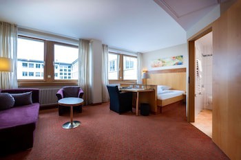 Kronenhotel Stuttgart galeri fotoğrafı