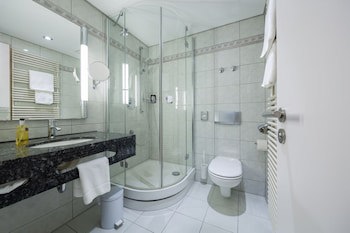 Kronenhotel Stuttgart galeri fotoğrafı