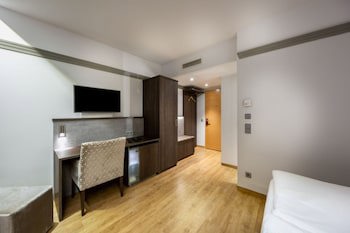 Kronenhotel Stuttgart galeri fotoğrafı