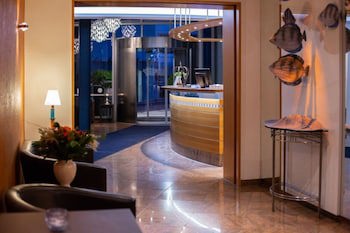 Kronenhotel Stuttgart galeri fotoğrafı