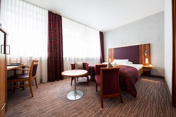 Kronenhotel Stuttgart galeri fotoğrafı