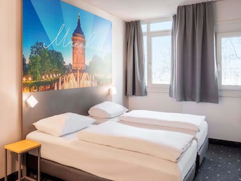 B&B HOTEL Mannheim-City galeri fotoğrafı