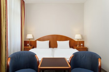 Hotel Raba City Center