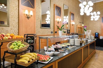 Hotel Raba City Center
