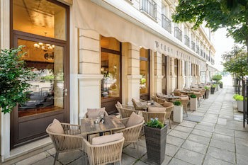 Hotel Raba City Center