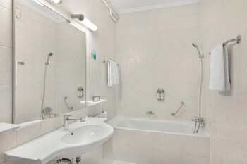 Hotel Raba City Center