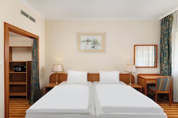 Hotel Raba City Center