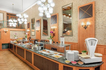 Hotel Raba City Center
