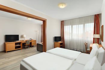 Hotel Raba City Center
