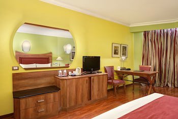 Cama Hotel