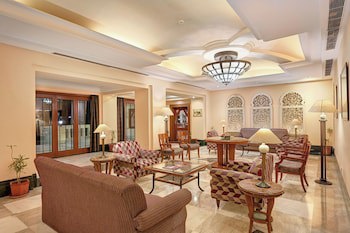 Cama Hotel