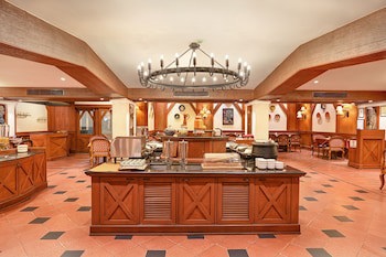 Cama Hotel