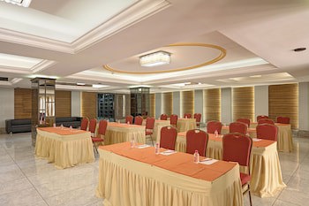 Cama Hotel