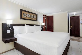 Copantl Hotel & Convention Center