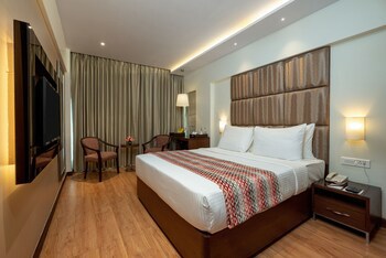 Fariyas Hotel