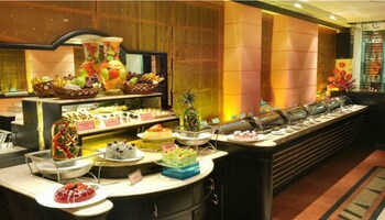 Fariyas Hotel