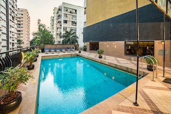 Fariyas Hotel