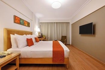 Fariyas Hotel