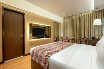 Fariyas Hotel