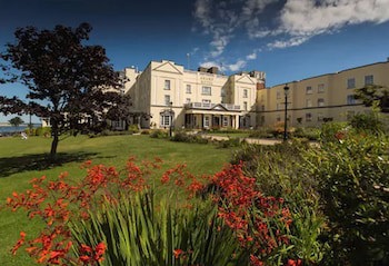 Grand Hotel
