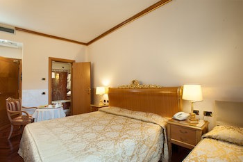 Marconi Hotel galeri fotoğrafı