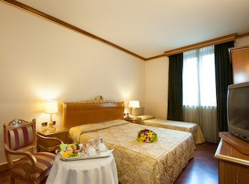 Marconi Hotel galeri fotoğrafı