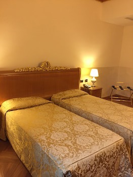 Marconi Hotel galeri fotoğrafı