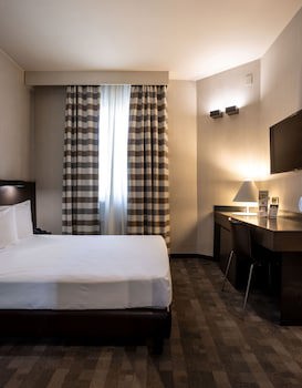Hotel Ovest galeri fotoğrafı