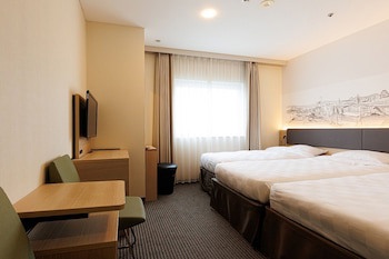 Shin-Osaka Esaka Tokyu Rei Hotel