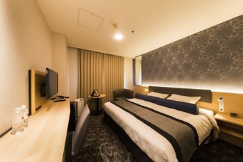 Shin-Osaka Esaka Tokyu Rei Hotel