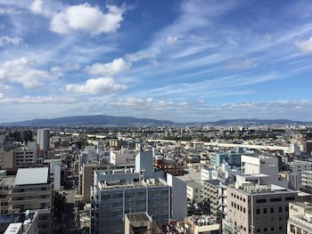 Shin-Osaka Esaka Tokyu Rei Hotel