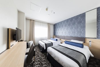 Shin-Osaka Esaka Tokyu Rei Hotel